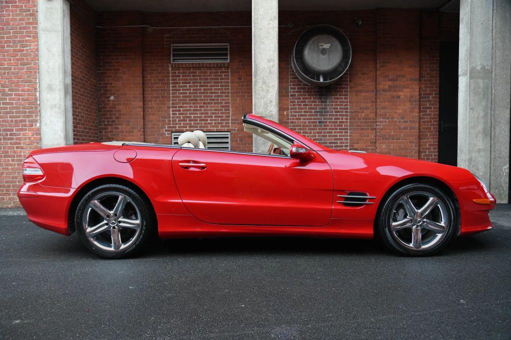 used 2007 Mercedes-Benz SL-Class car, priced at $22,000