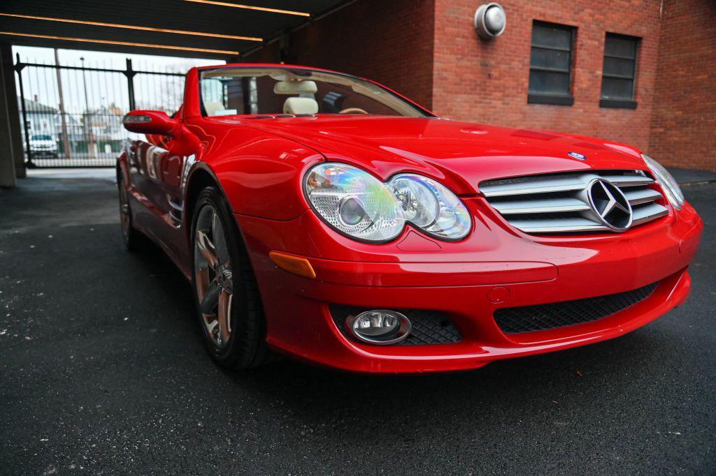 used 2007 Mercedes-Benz SL-Class car, priced at $22,000