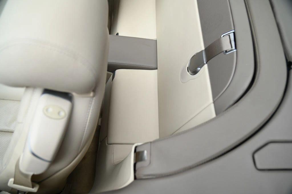 used 2007 Mercedes-Benz SL-Class car, priced at $22,000