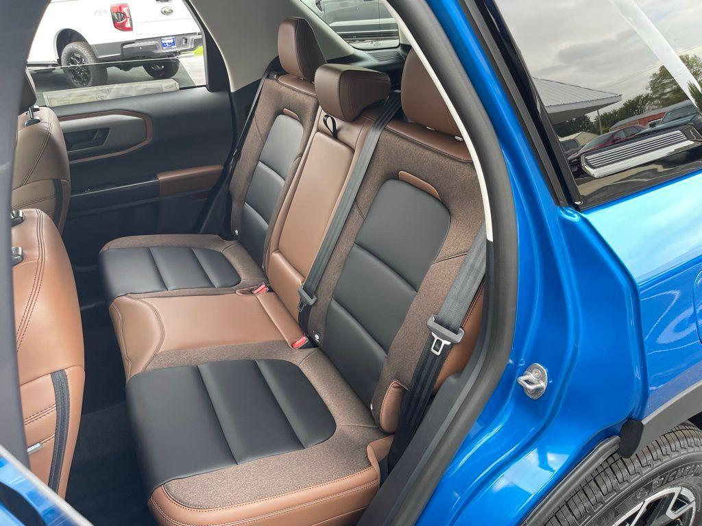 new 2025 Ford Bronco Sport car, priced at $39,701