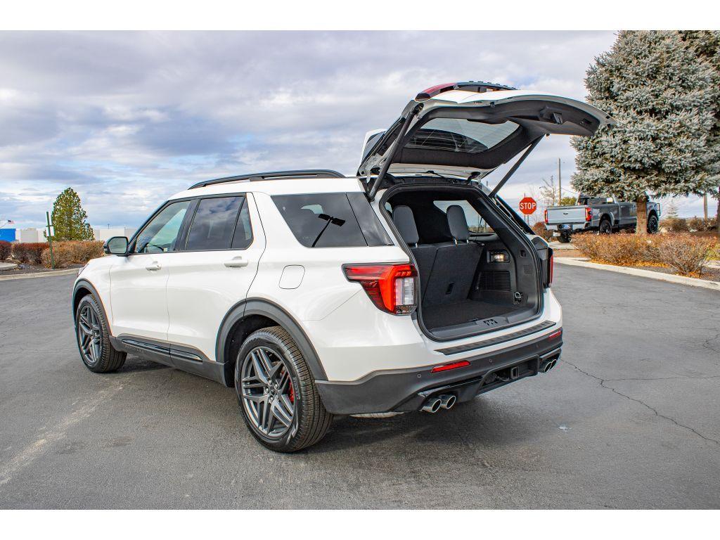 new 2026 Ford Explorer car, priced at $57,499