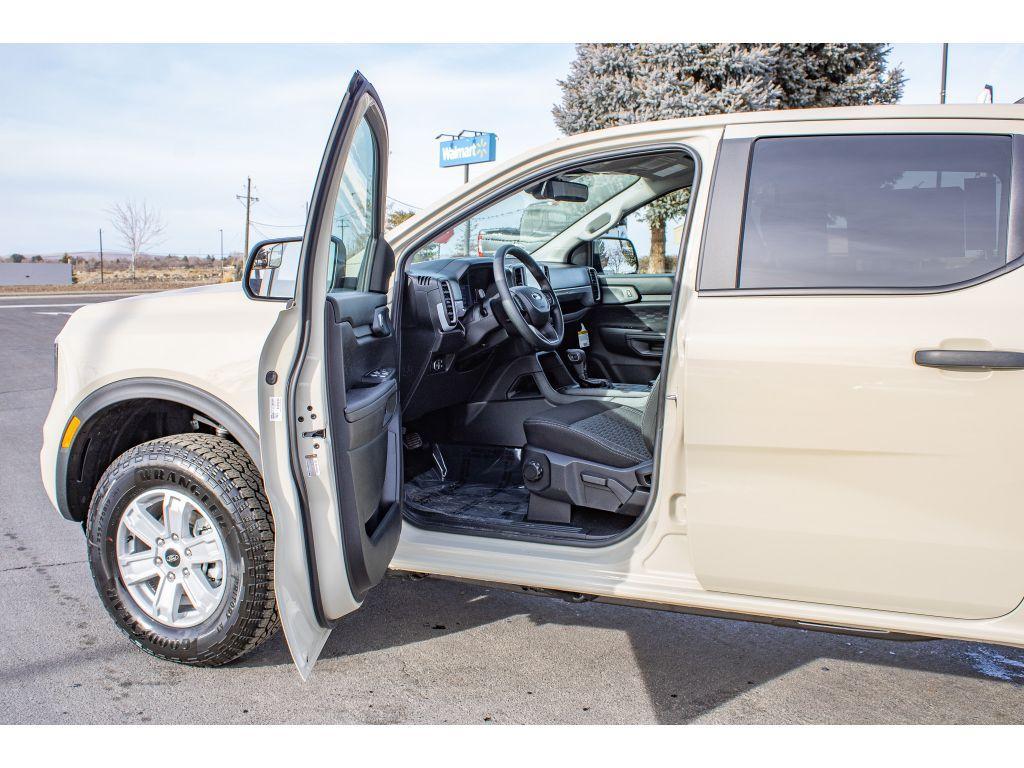 new 2025 Ford Ranger car, priced at $34,501