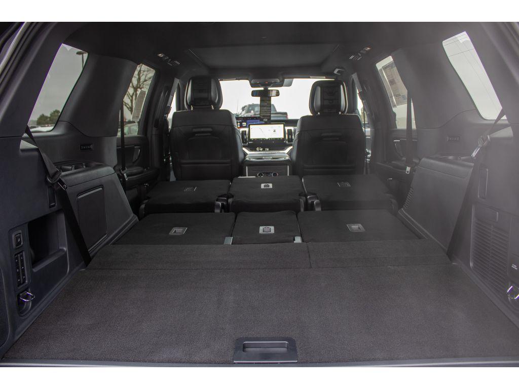 new 2026 Ford Expedition car, priced at $84,499