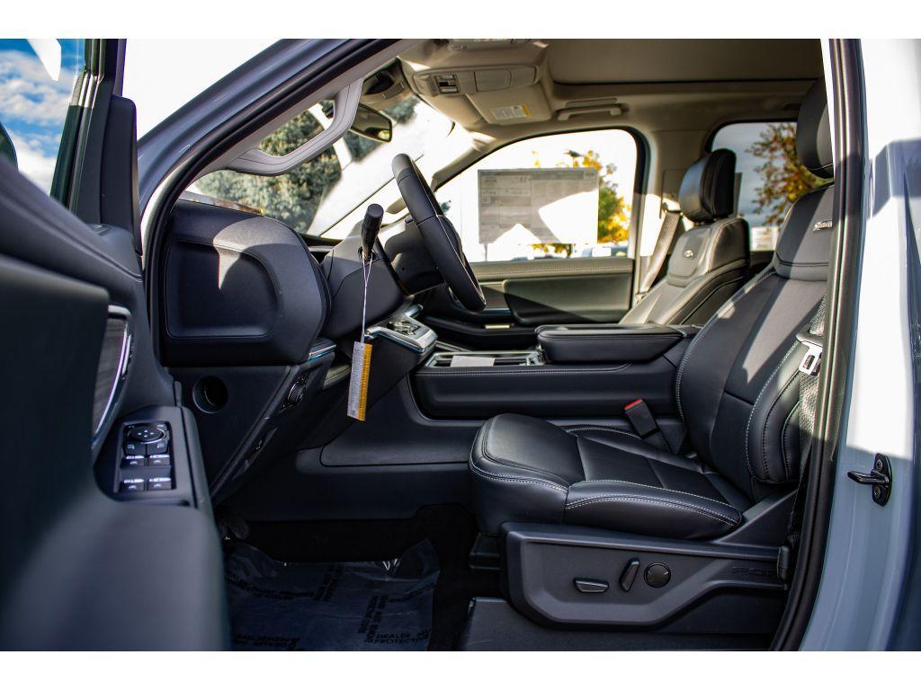 new 2025 Ford Expedition Max car, priced at $79,692