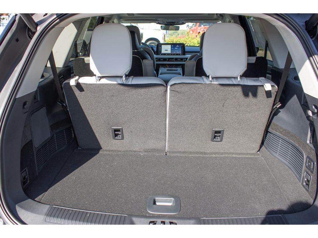 new 2025 Lincoln Aviator car, priced at $69,000