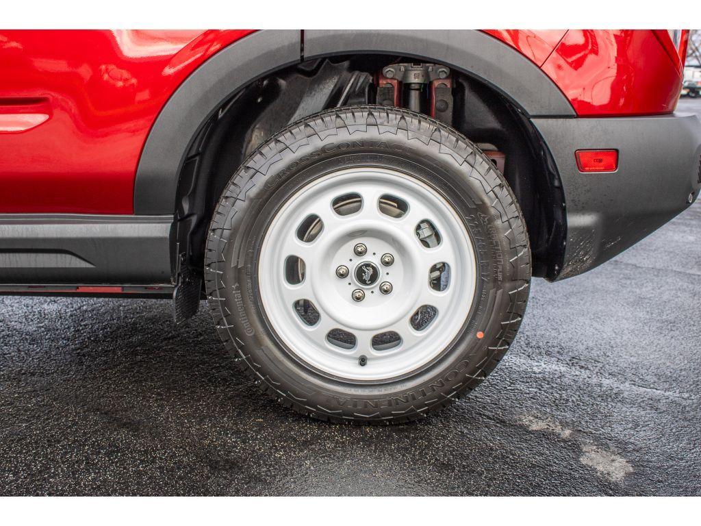 new 2025 Ford Bronco Sport car, priced at $33,999