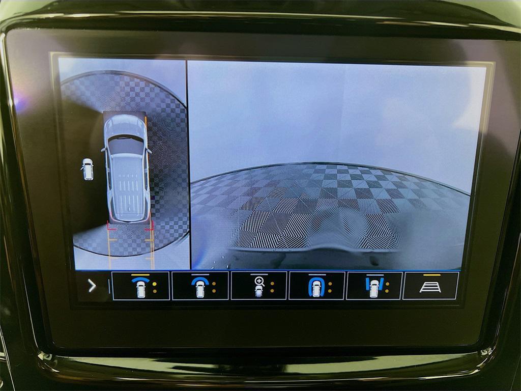 used 2020 Chevrolet Traverse car, priced at $17,517