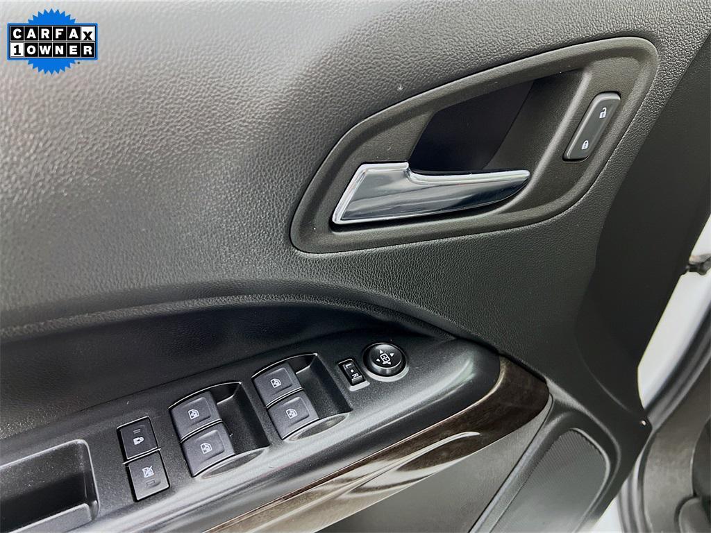 used 2022 GMC Canyon car, priced at $29,900