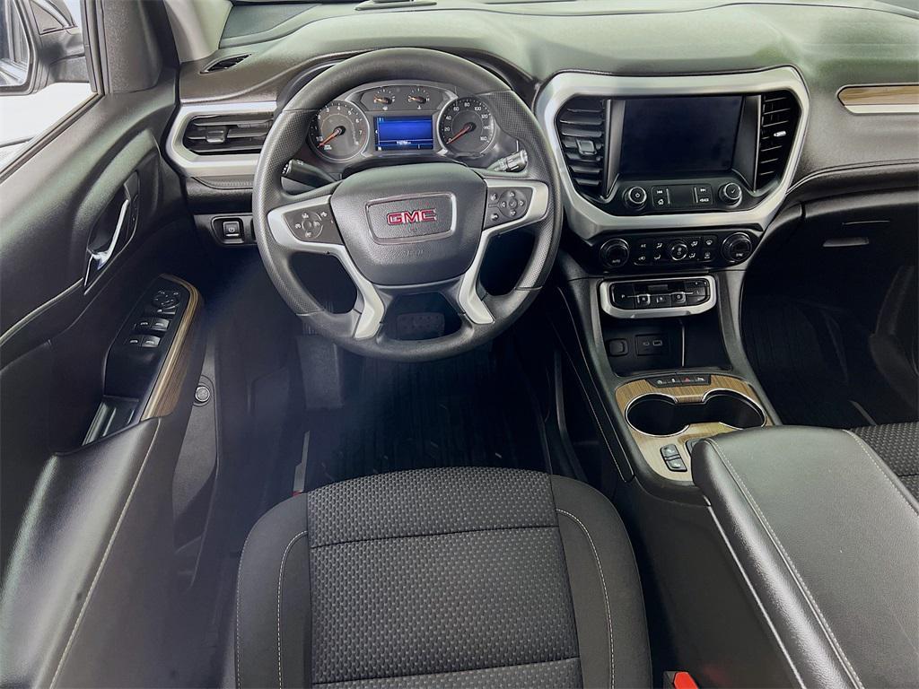 used 2022 GMC Acadia car, priced at $18,900