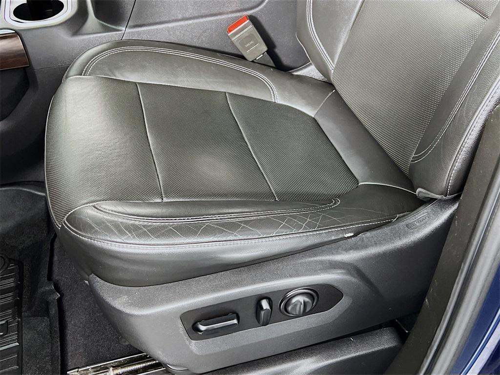 used 2020 GMC Sierra 1500 car, priced at $32,500