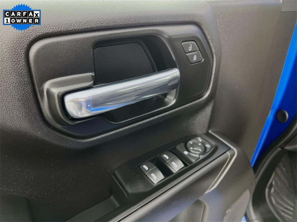 used 2024 Chevrolet Silverado 1500 car, priced at $35,700