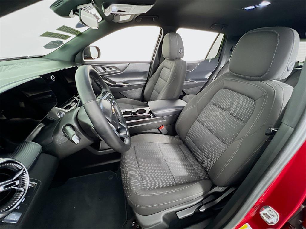 used 2025 Chevrolet Equinox car, priced at $24,200