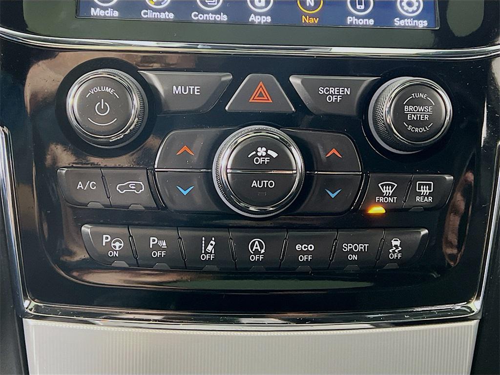 used 2020 Jeep Grand Cherokee car, priced at $20,500