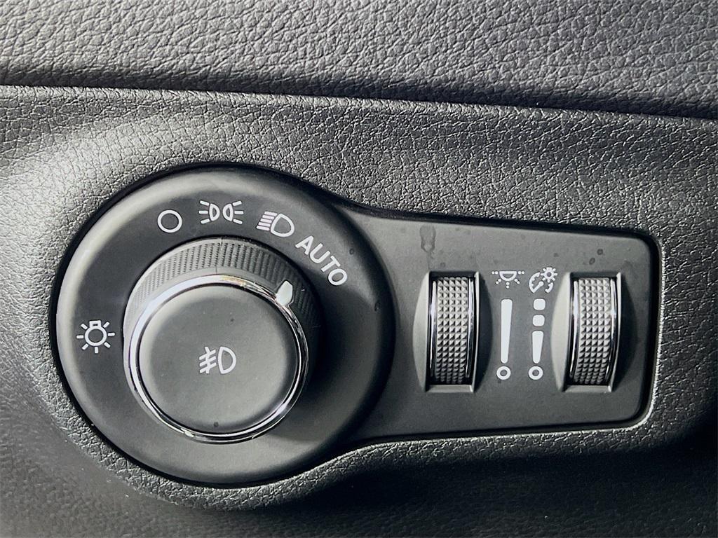 used 2019 Jeep Compass car, priced at $14,495