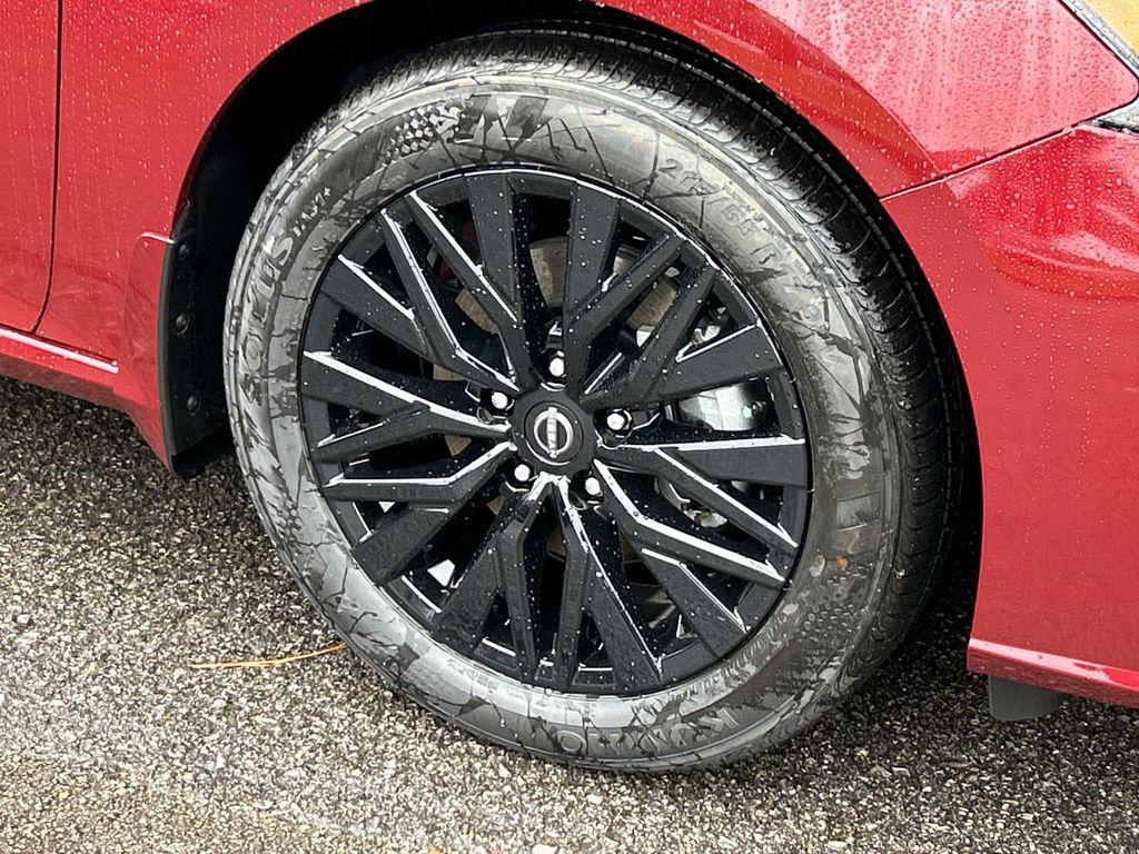 new 2025 Nissan Altima car, priced at $24,779