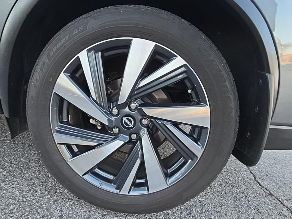 used 2023 Nissan Murano car, priced at $27,303