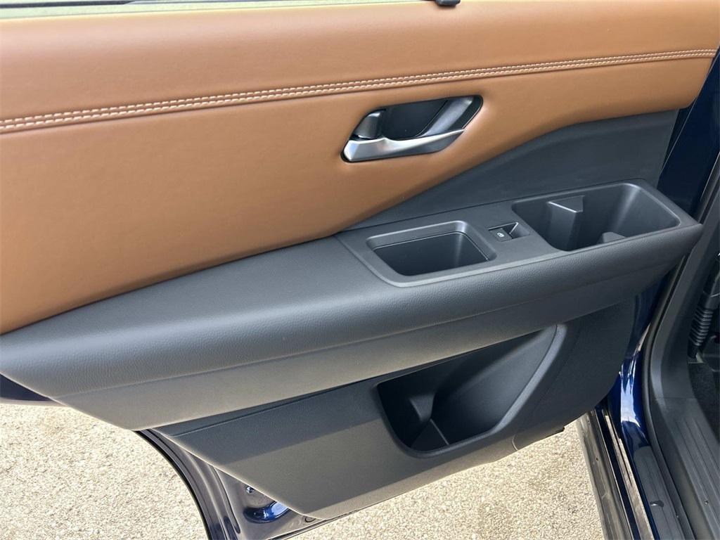 new 2026 Nissan Pathfinder car, priced at $49,234