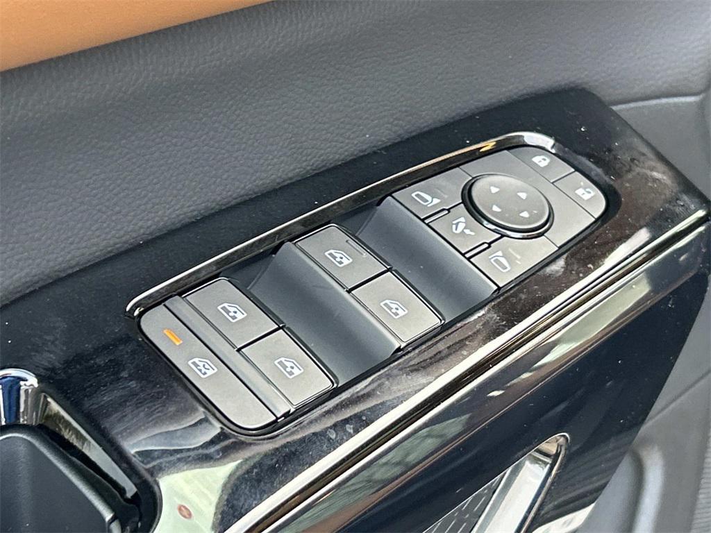 new 2026 Nissan Pathfinder car, priced at $49,234