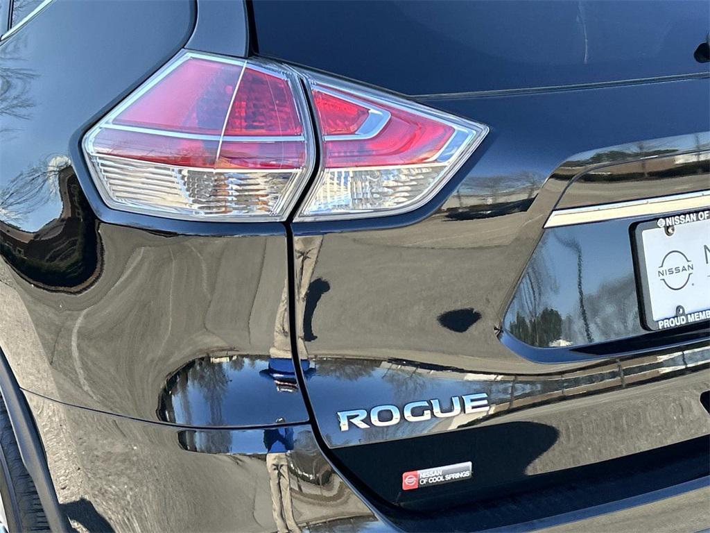 used 2015 Nissan Rogue car, priced at $11,456