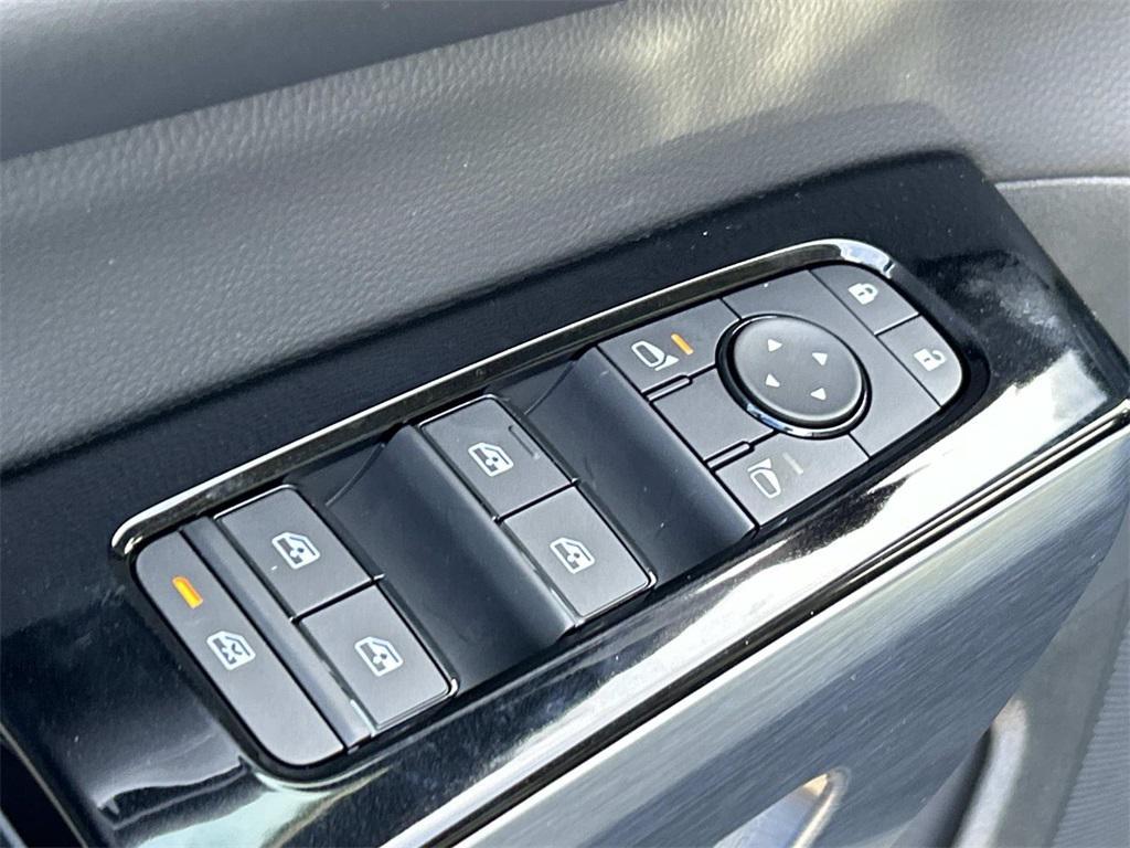 new 2026 Nissan Pathfinder car, priced at $45,492