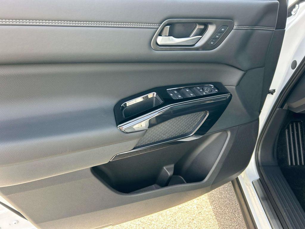 new 2026 Nissan Pathfinder car, priced at $51,890