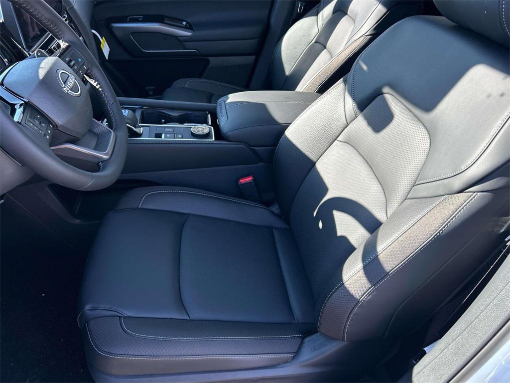 new 2026 Nissan Pathfinder car, priced at $45,492