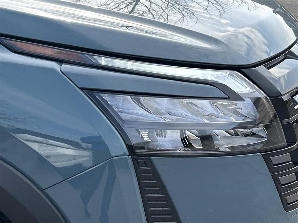 new 2026 Nissan Pathfinder car, priced at $49,638