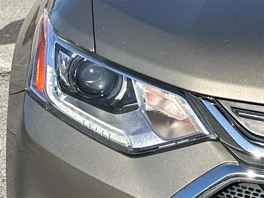 used 2020 Chevrolet Traverse car, priced at $15,964