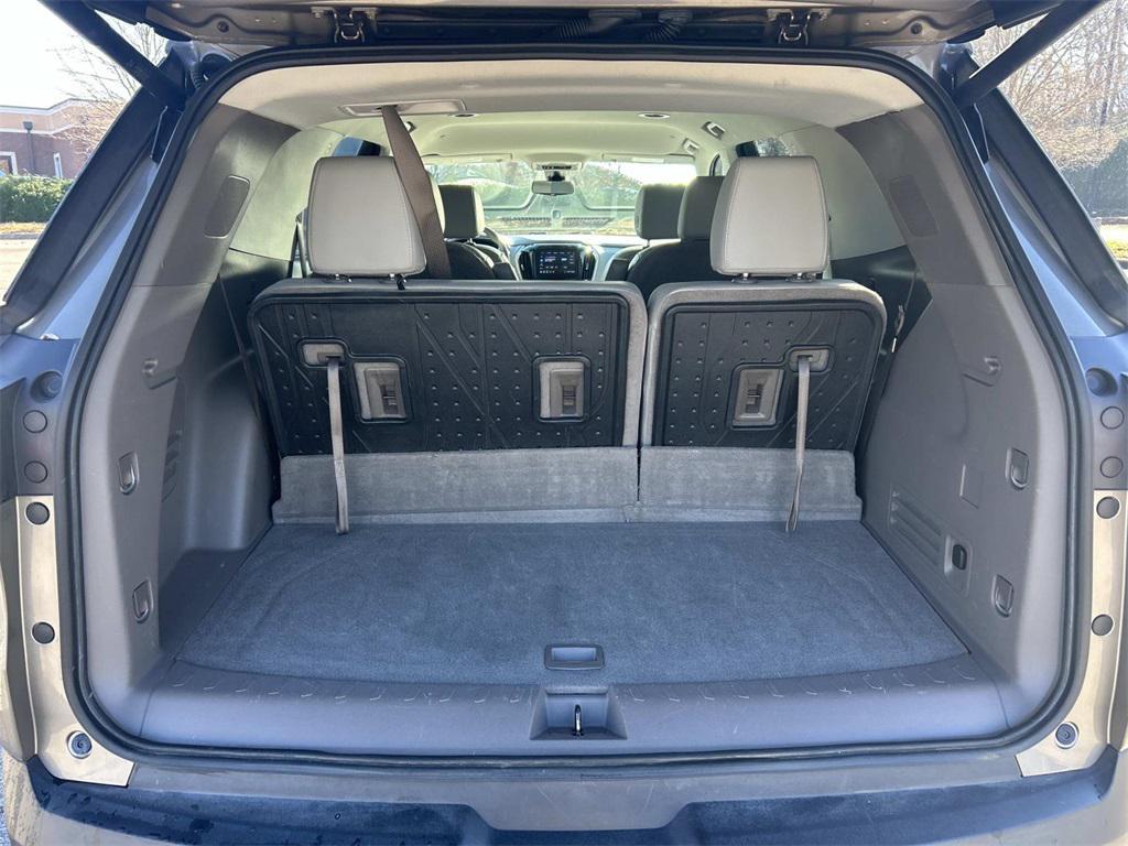 used 2020 Chevrolet Traverse car, priced at $15,964