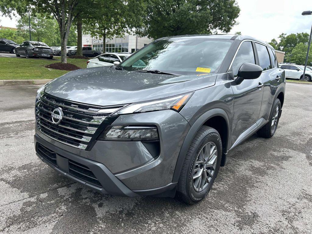 used 2025 Nissan Rogue car, priced at $26,902