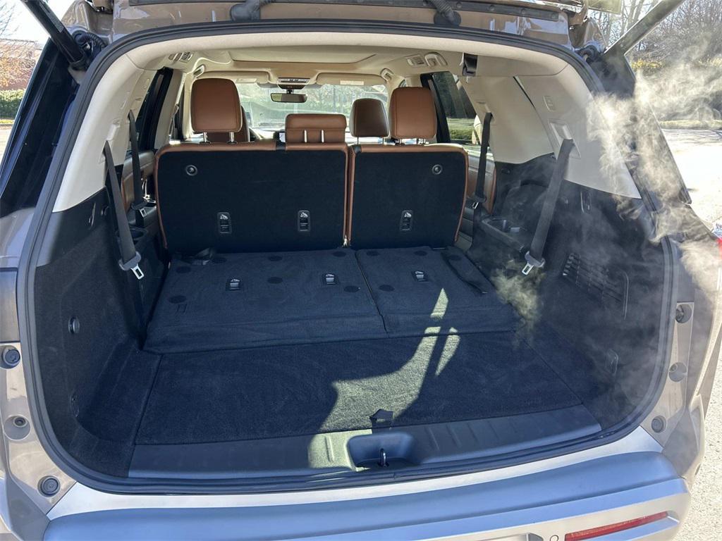 used 2023 Nissan Pathfinder car, priced at $32,682