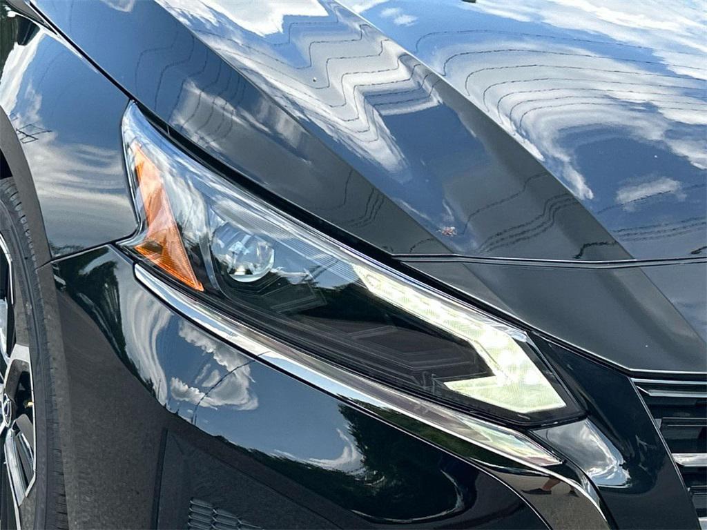 new 2025 Nissan Altima car, priced at $32,006