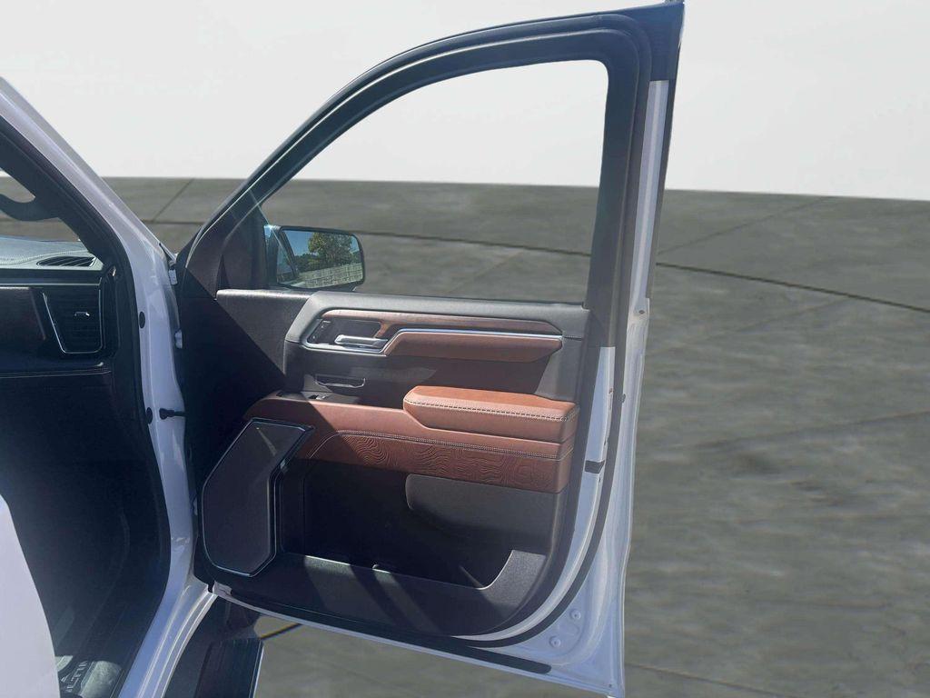 used 2023 GMC Sierra 1500 car, priced at $58,500