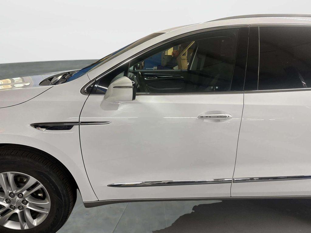 used 2021 Buick Enclave car, priced at $23,000
