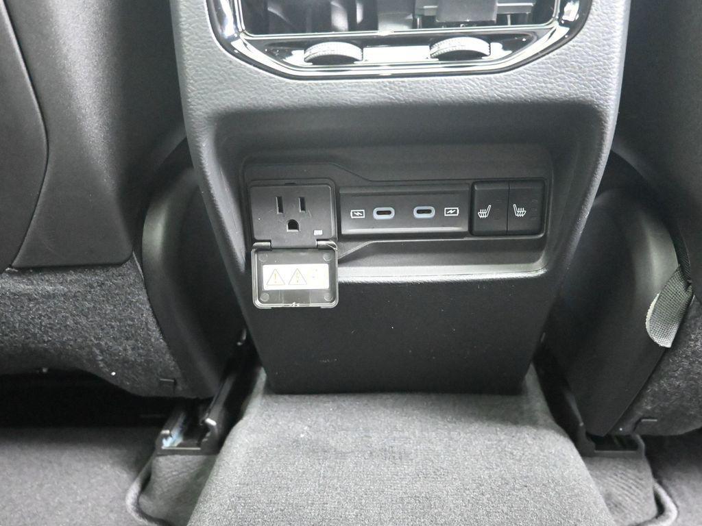 new 2026 Jeep Grand Cherokee car, priced at $46,485