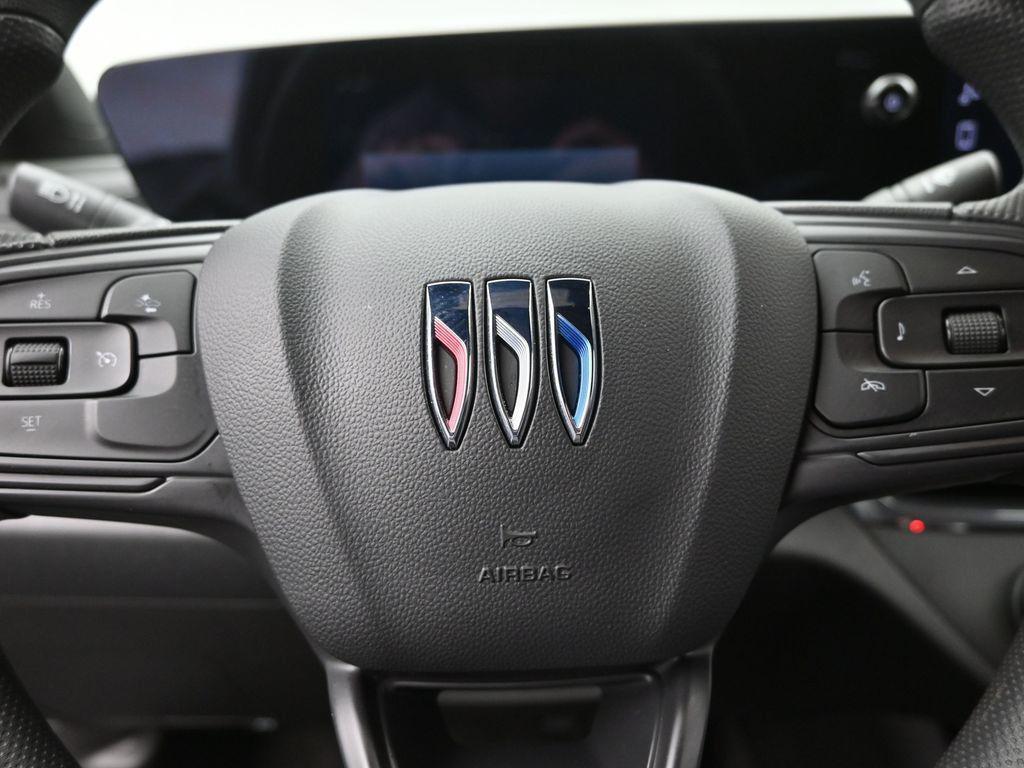 used 2025 Buick Envista car, priced at $20,307