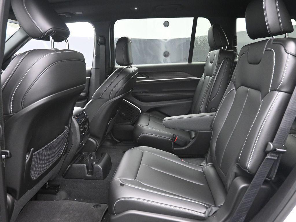 new 2026 Jeep Grand Cherokee L car, priced at $48,485