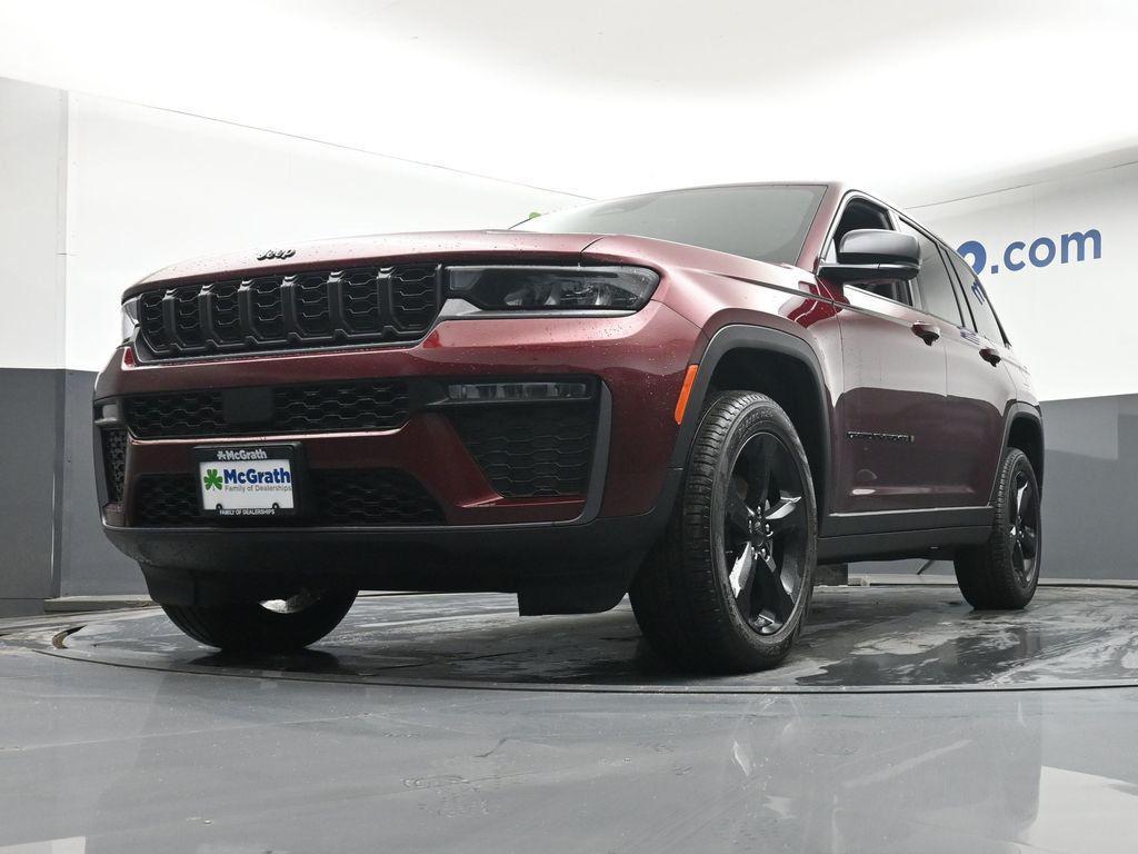new 2026 Jeep Grand Cherokee car, priced at $46,485