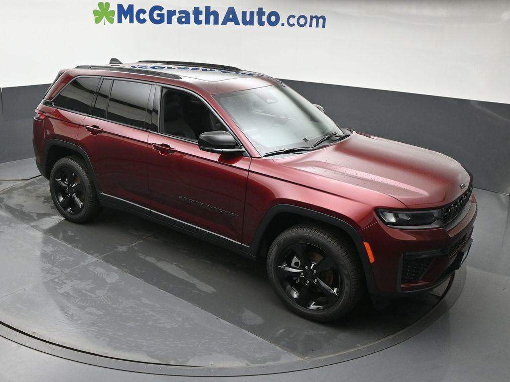 new 2026 Jeep Grand Cherokee car, priced at $46,485