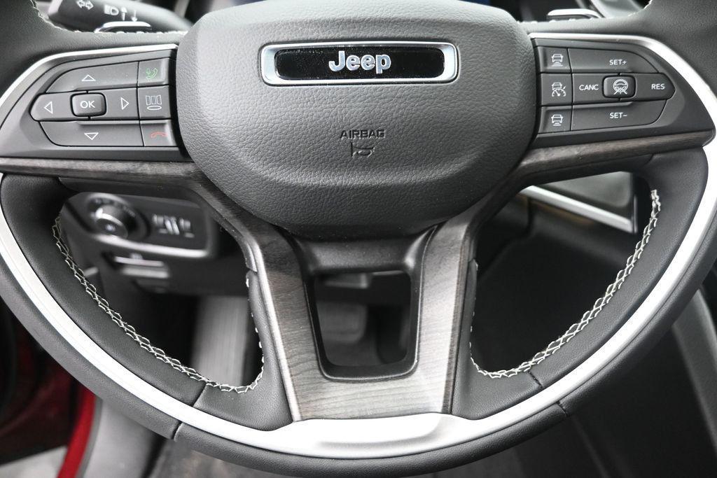 new 2026 Jeep Grand Cherokee car, priced at $46,485