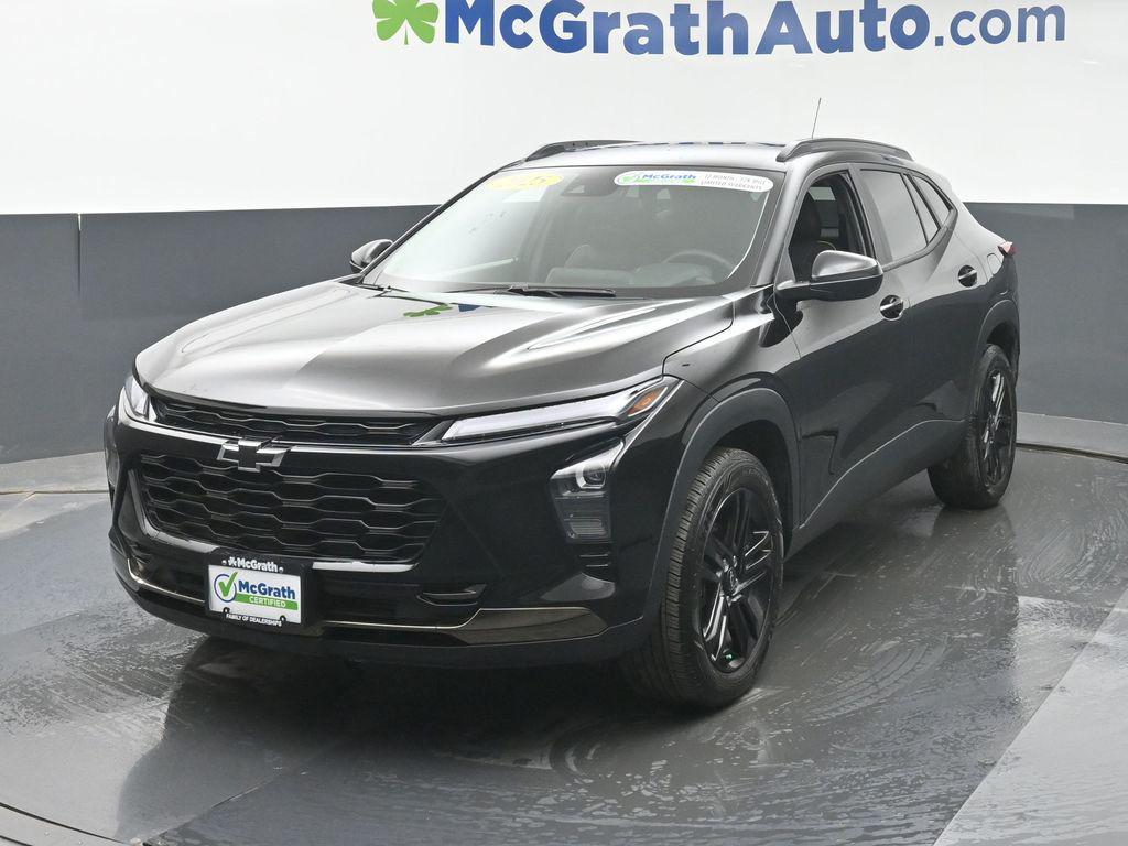 used 2025 Chevrolet Trax car, priced at $24,495