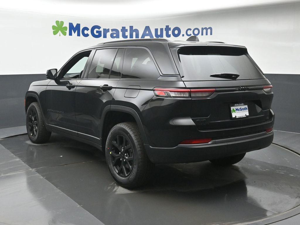 new 2026 Jeep Grand Cherokee car, priced at $46,525