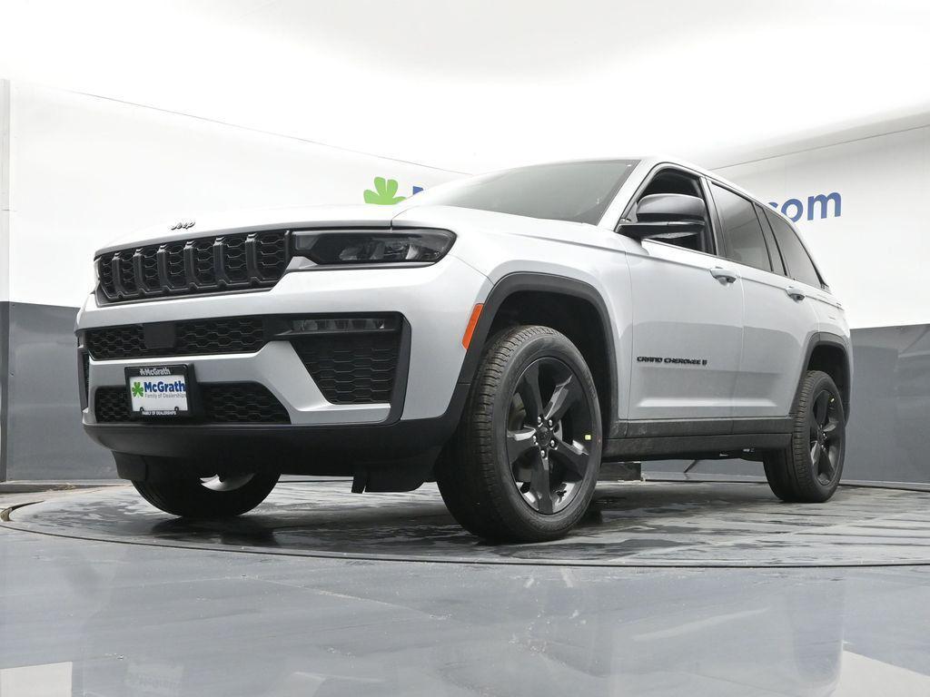 new 2026 Jeep Grand Cherokee car, priced at $47,080