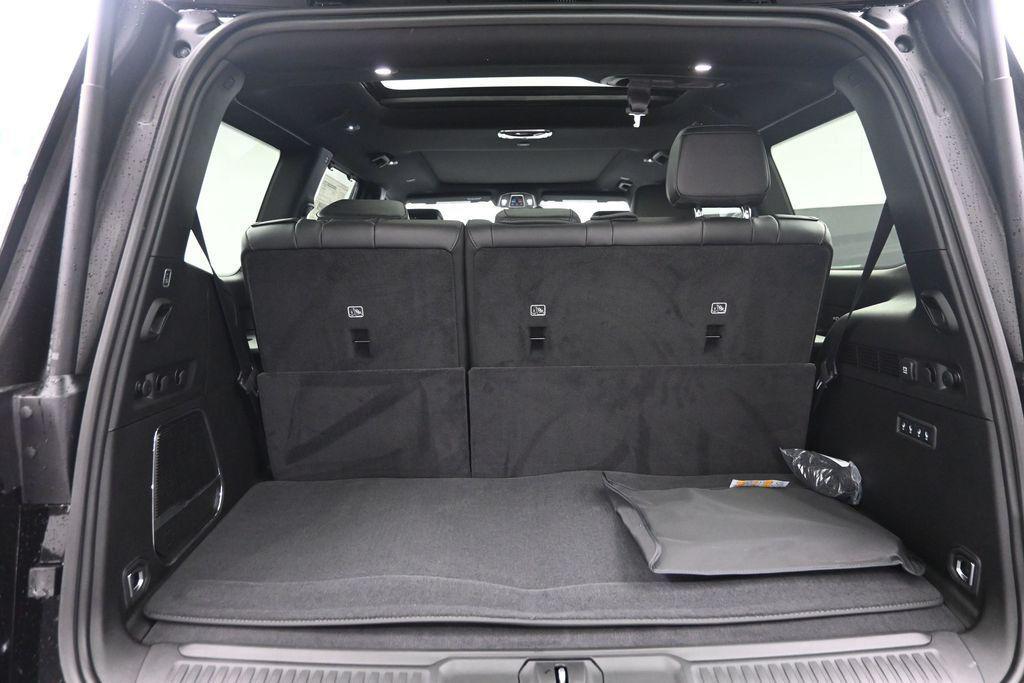 new 2026 Jeep Grand Wagoneer car, priced at $82,655