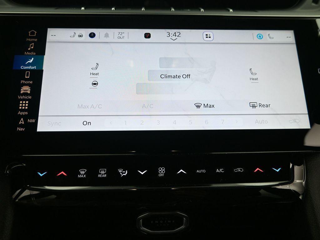 new 2026 Jeep Grand Cherokee car, priced at $43,890