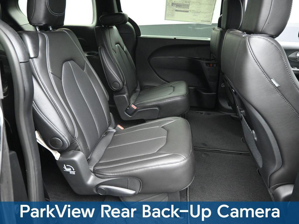 new 2026 Chrysler Pacifica car, priced at $39,500