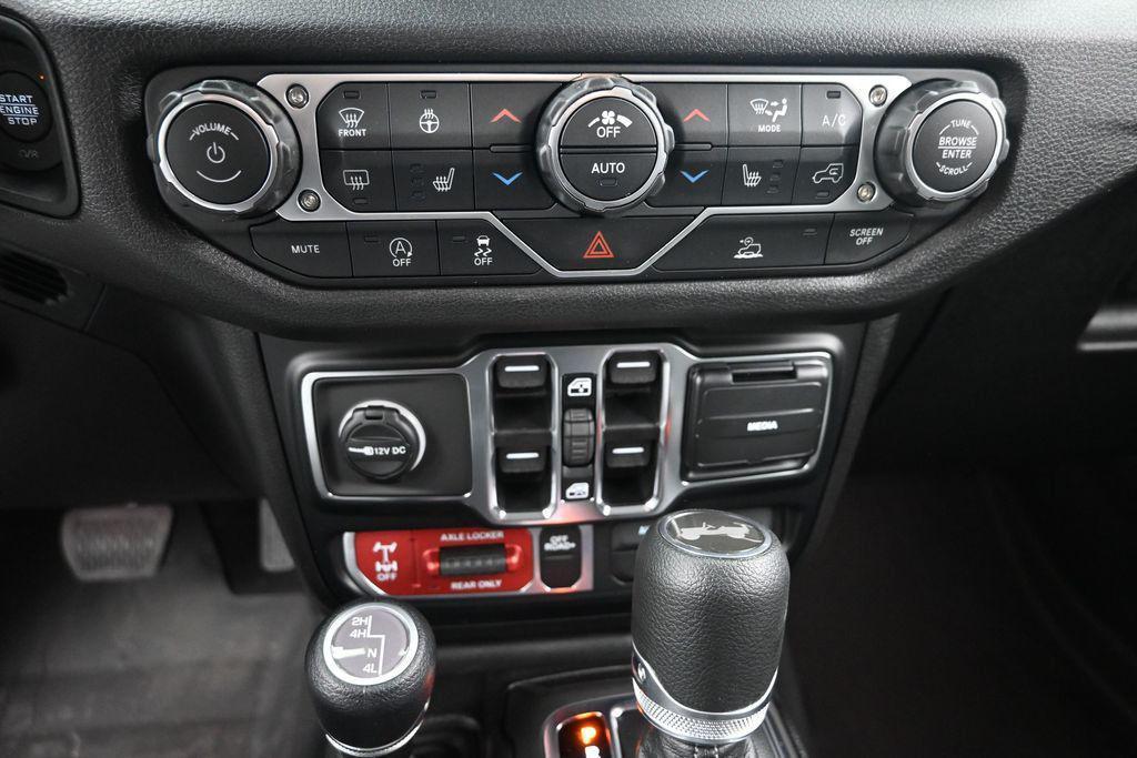 new 2026 Jeep Wrangler car, priced at $52,715