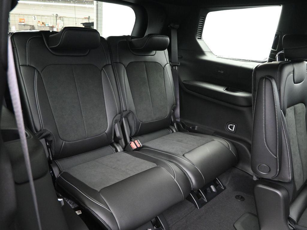 new 2025 Jeep Grand Cherokee L car, priced at $42,900