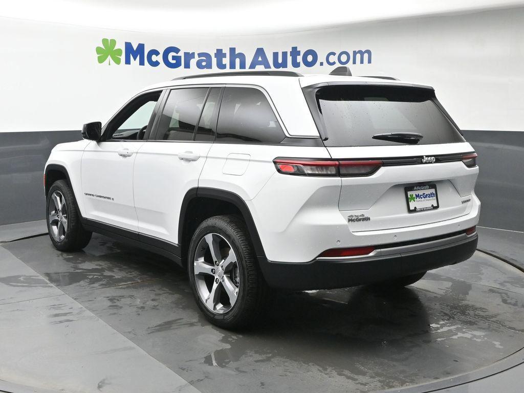 new 2026 Jeep Grand Cherokee car, priced at $44,885