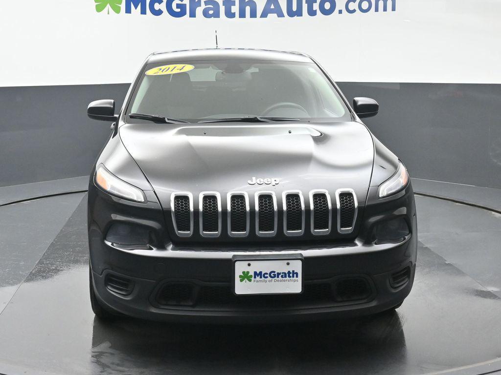 used 2014 Jeep Cherokee car, priced at $8,276
